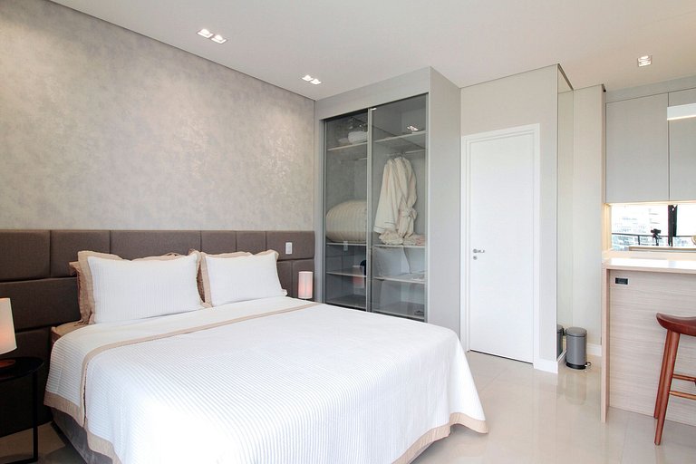 Wehome - Lux & Comfy at Faria Lima Avenue