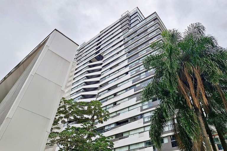 Wehome - Duplex na rua Oscar Freire, perfeito.