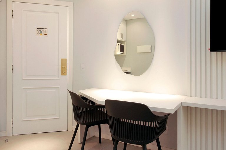 Wehome - Lindo studio, acomoda 4 com conforto!