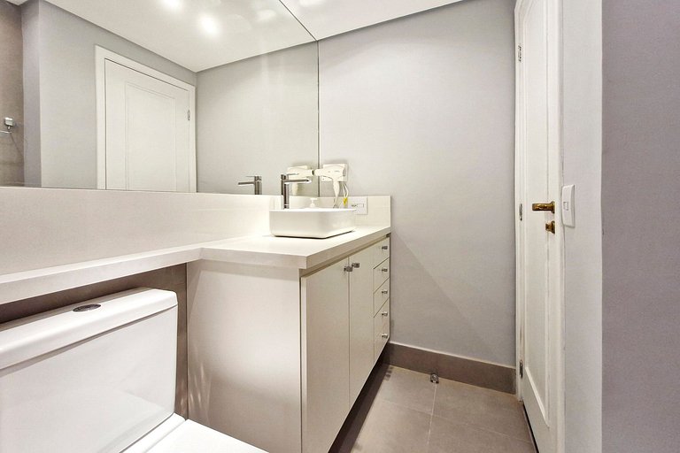 Estudio en Vila Olímpia | The World | WeHome
