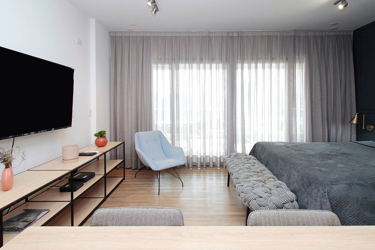 Aproveite uma vista espetacular da cidade próxima à Faria Li