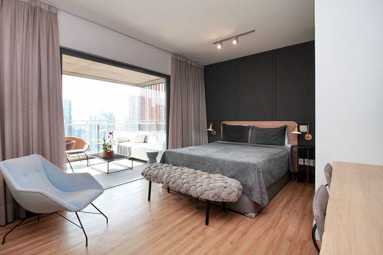 Excellent view just a few meters from Faria Lima