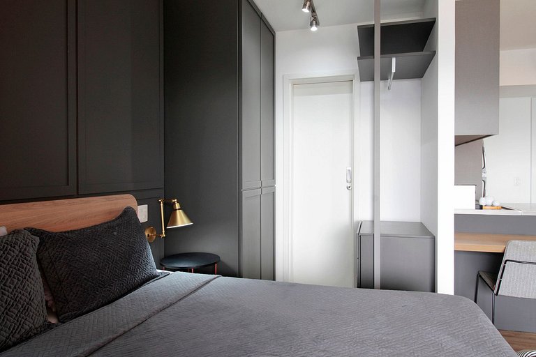 Aproveite uma vista espetacular da cidade próxima à Faria Li