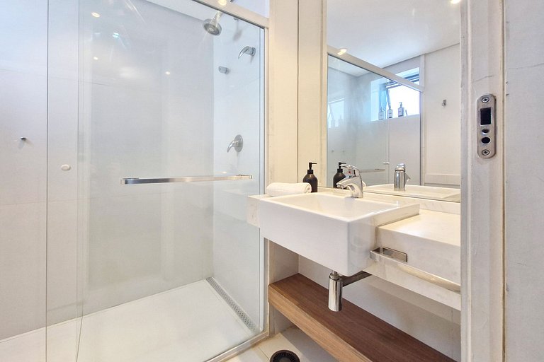 Excellent view just a few meters from Faria Lima