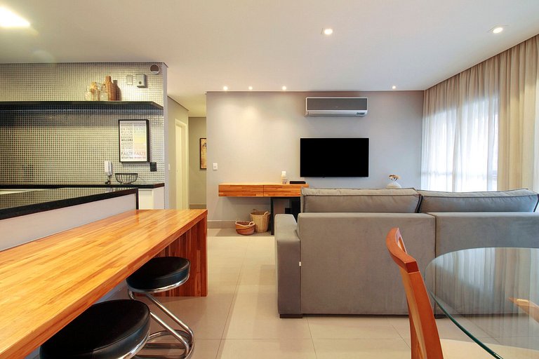 Wehome - Impeccable home with two suites and a dedicated off