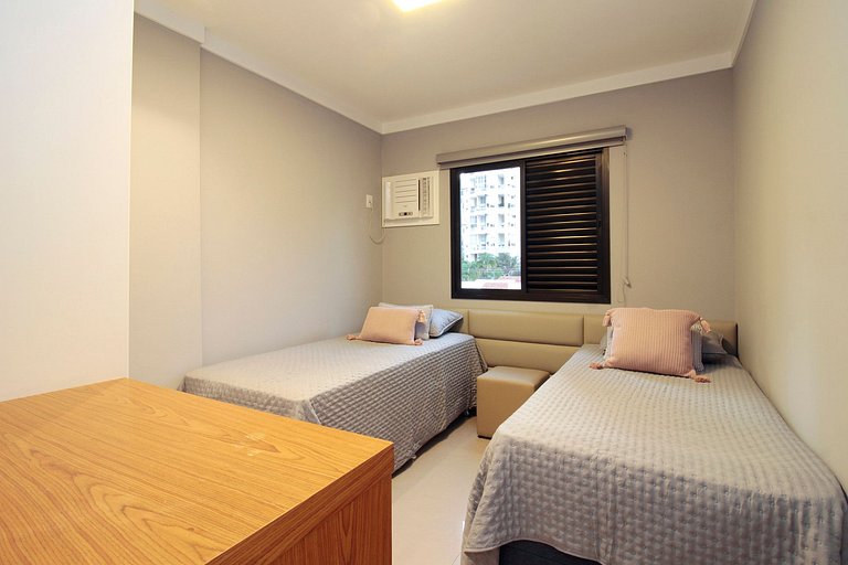 Wehome - Impecable, con dos suites y oficina