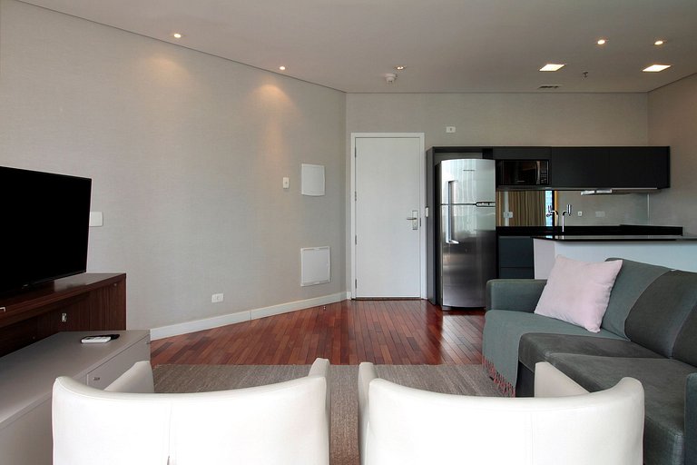 Wehome - Apto clean e reformado, no FL Residence