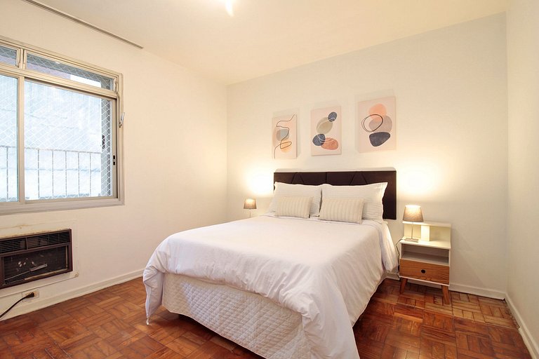 Wehome - Com 3 dorms na Praça Vilaboim!