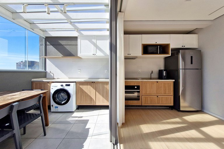 Wehome - 2 bedrooms, air conditioning, balcony, and view