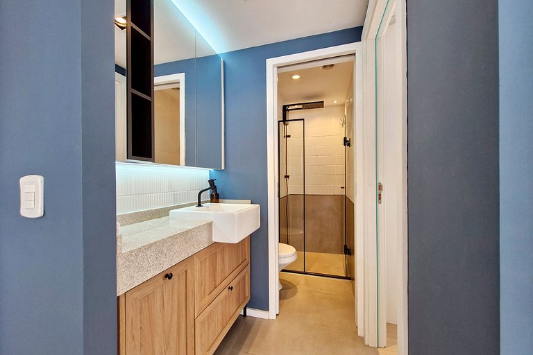 Wehome - 2 bedrooms & AC, on the heights!