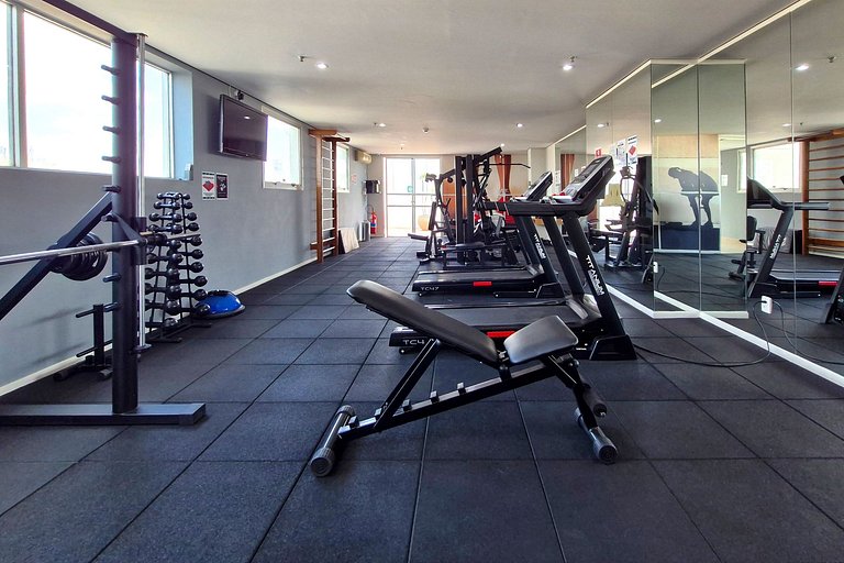 Next to Hosp. das Clínicas - on Oscar Freire