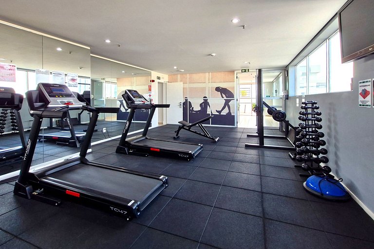 Next to Hospital das Clínicas on Oscar Freire