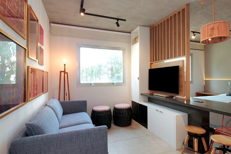 Studio reformado e lindo na Oscar Freire!