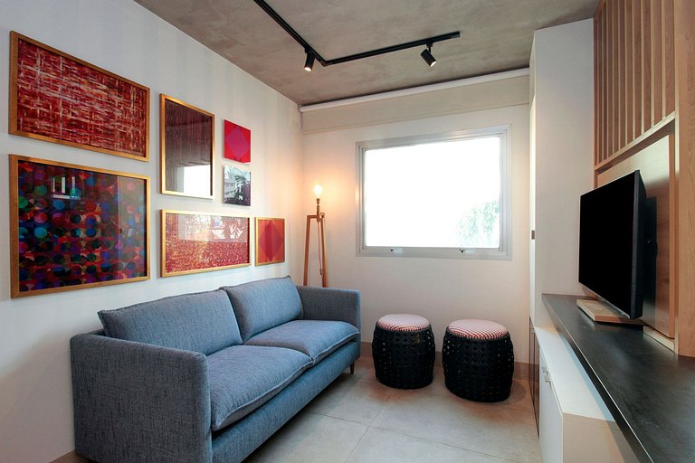 Studio reformado e lindo na Oscar Freire!