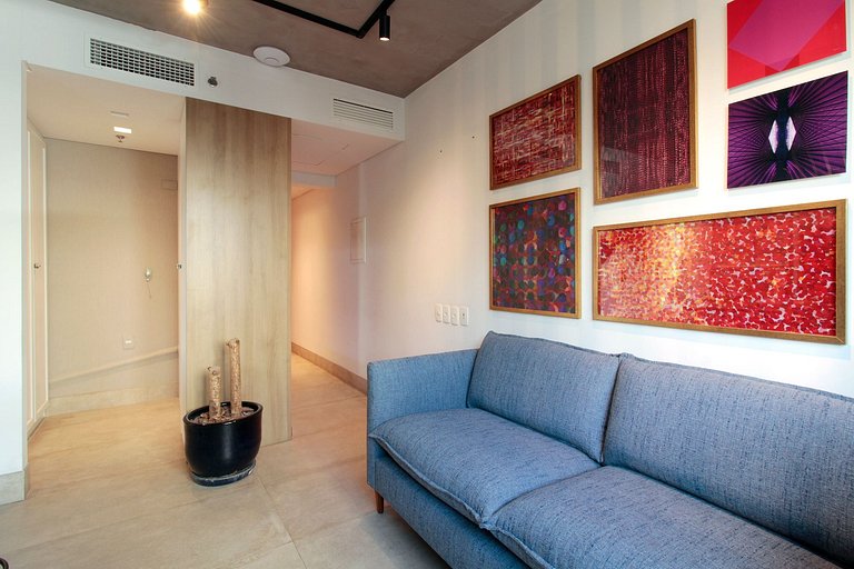 Next to Hosp. das Clínicas - on Oscar Freire