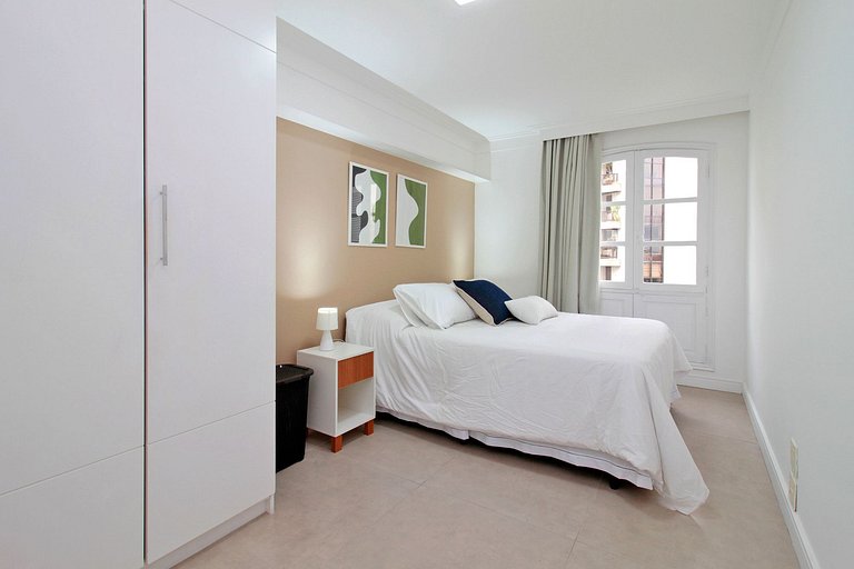 Three-bedroom apt in @Jardins neighborhood