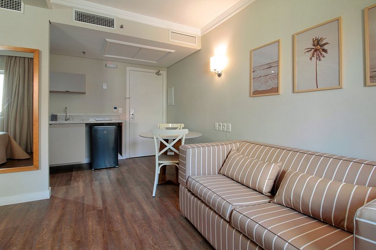 Next to Hosp. das Clínicas - on Oscar Freire