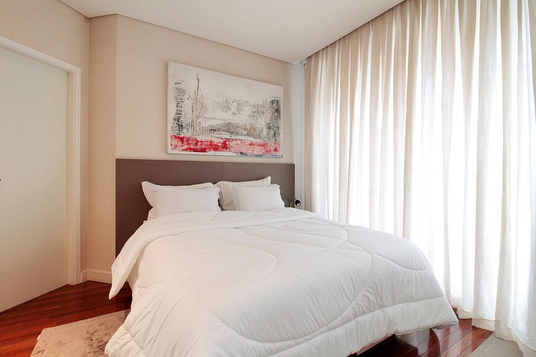 Perfect and cozy in the best of Vila Olímpia!