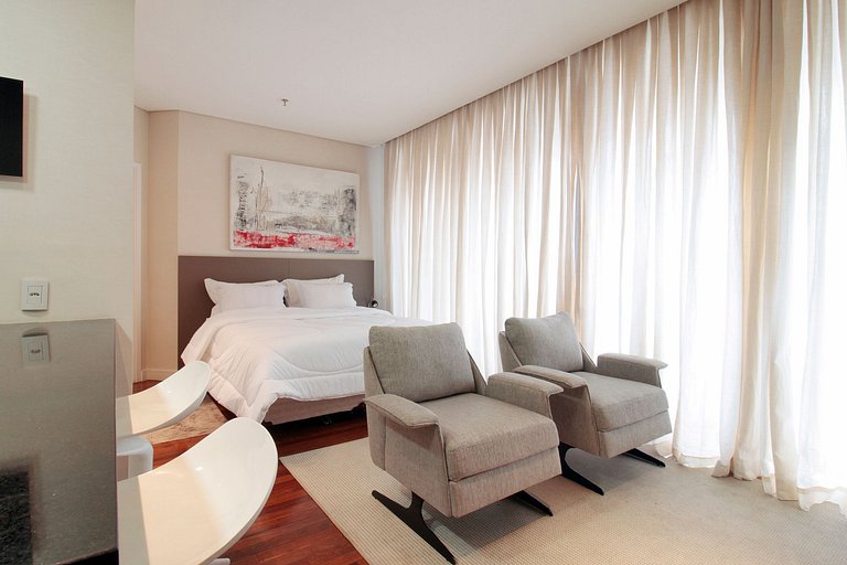 Perfect and cozy in the best of Vila Olímpia!