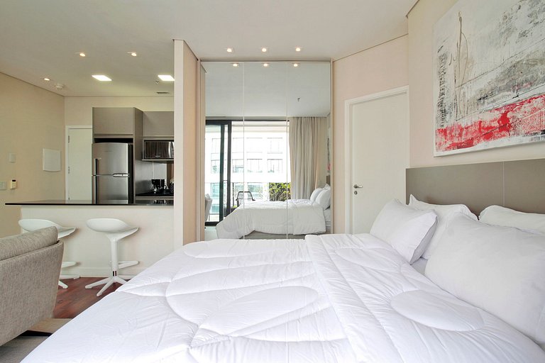 Perfect and cozy in the best of Vila Olímpia!