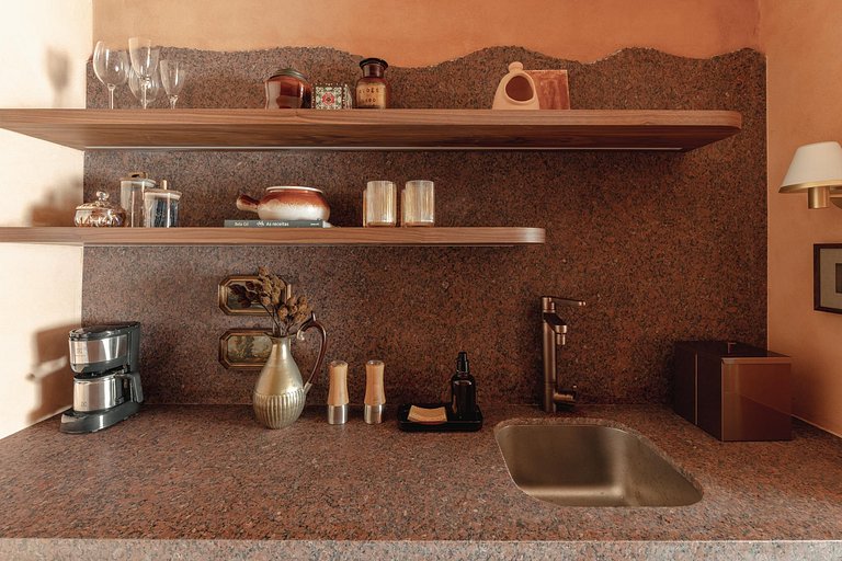 MOBE TERRA - Original studio inspired by the spirit of a san