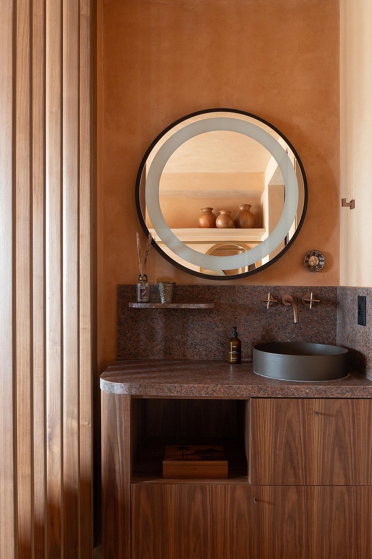 MOBE TERRA - Original studio inspired by the spirit of a san