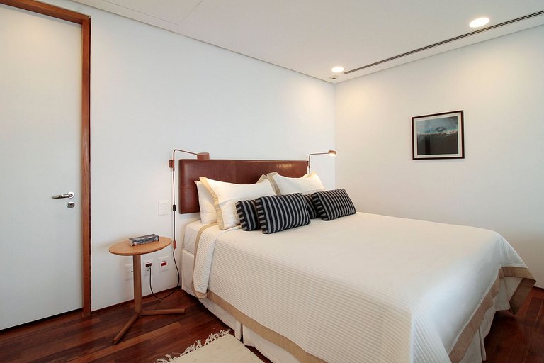 Vista maravilhosa em prédio exclusivo na Vila Madalena