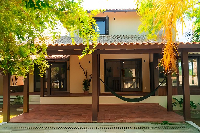 Casa mobiliada em Rio Tavares | WeHome