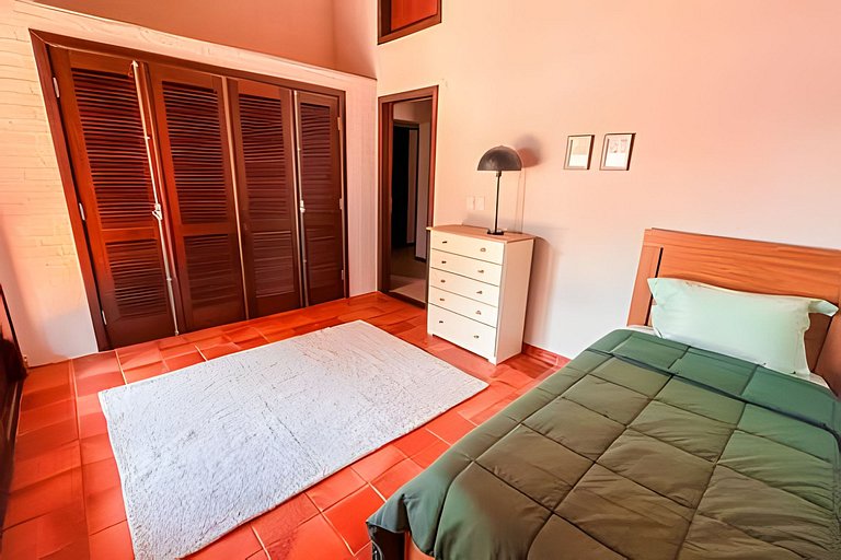 Casa mobiliada em Rio Tavares | WeHome