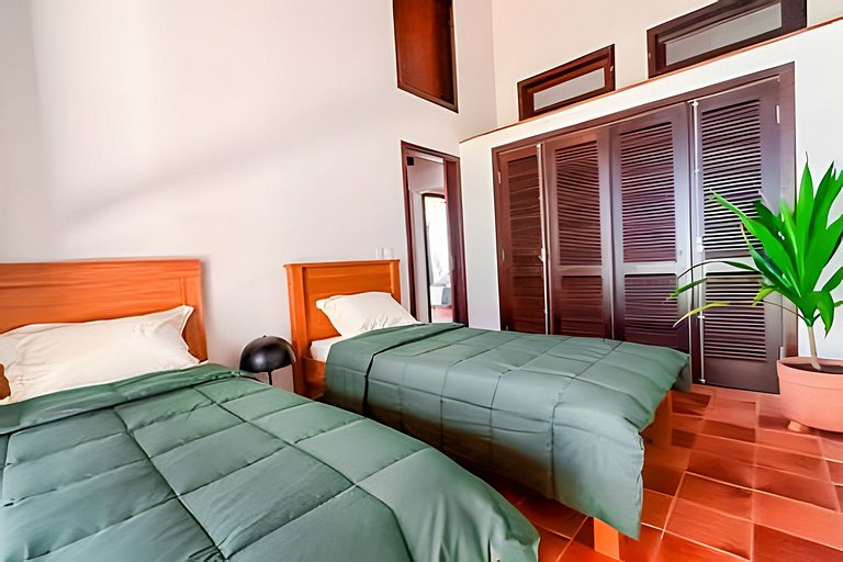 Casa mobiliada em Rio Tavares | WeHome