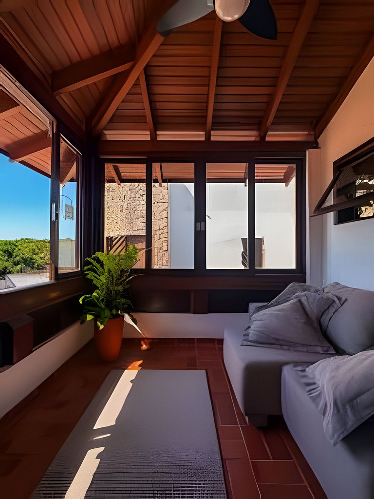 Casa mobiliada em Rio Tavares | WeHome