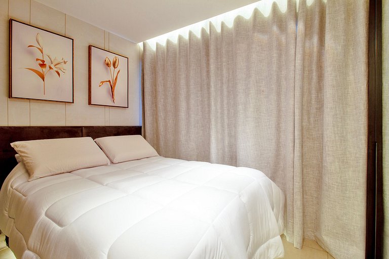 New, beautiful, functional, very close to Paulista Av.