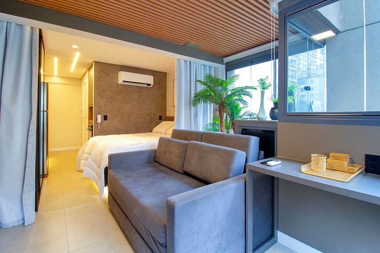 New, beautiful, functional, very close to Paulista Av.