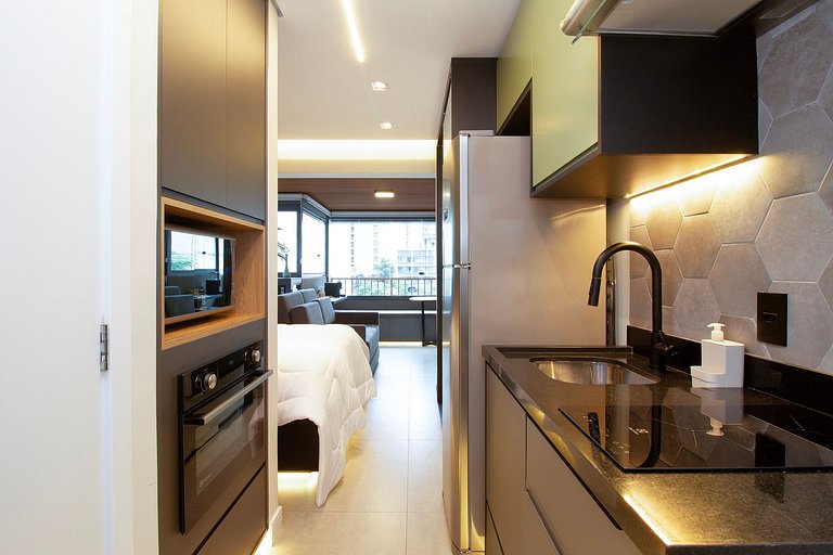 New, beautiful, functional, close to Paulista Av