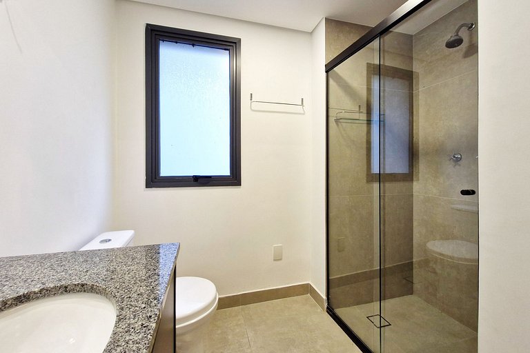 New, beautiful, functional, close to Paulista Av