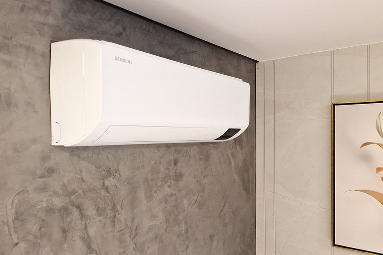 New, beautiful, functional, close to Paulista Av