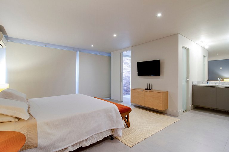 Wehome - Beautiful duplex, quiet and safe street