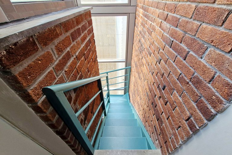 Wehome - Beautiful duplex, quiet and safe street