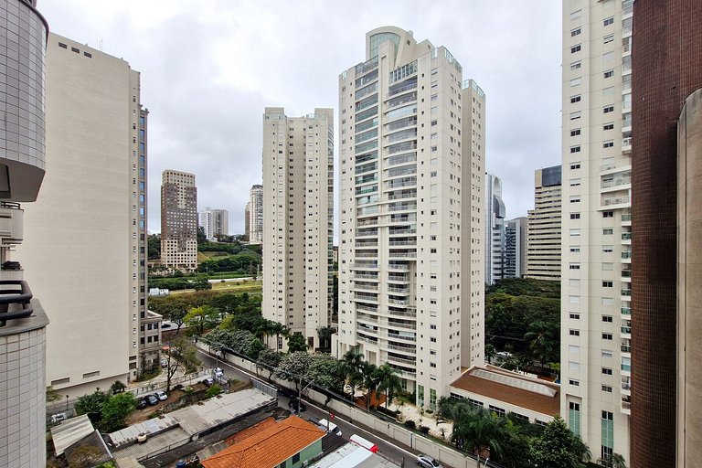 Wehome - Berrini, 2 dorms e ar condicionado