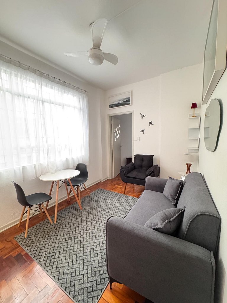 Apto de 1 quarto ao lado da FGV