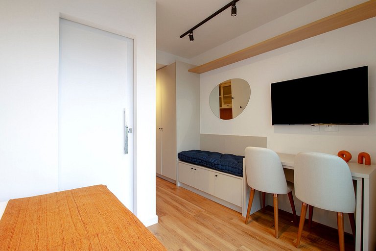 Wehome - Moderno e charmoso, na Av. Oscar Freire.