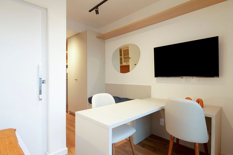 Wehome - Moderno e charmoso, na Av. Oscar Freire.