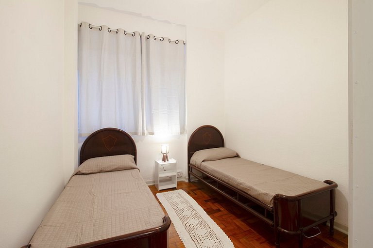 Apto de 1 quarto ao lado da FGV