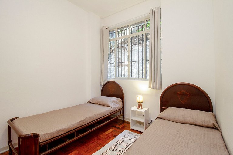 Apto de 1 quarto ao lado da FGV