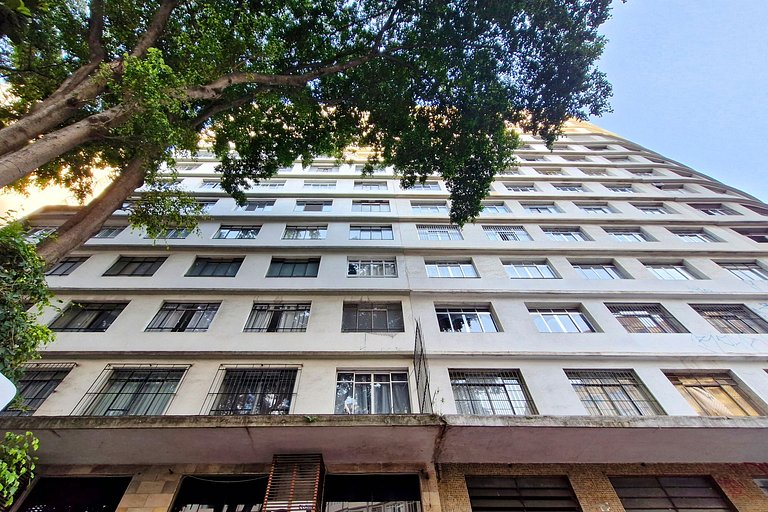 Apto de 1 quarto ao lado da FGV